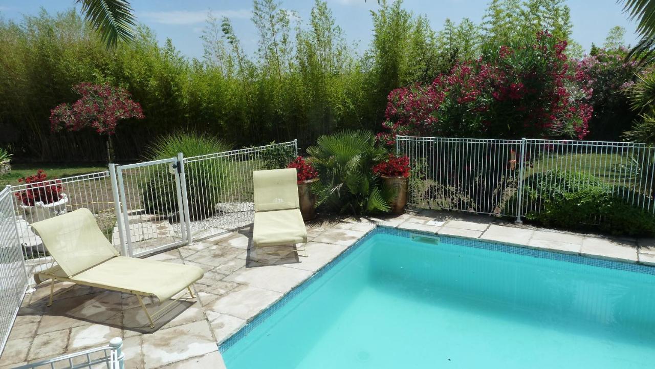 Les Cigalous Bed & Breakfast Restinclieres Exterior foto