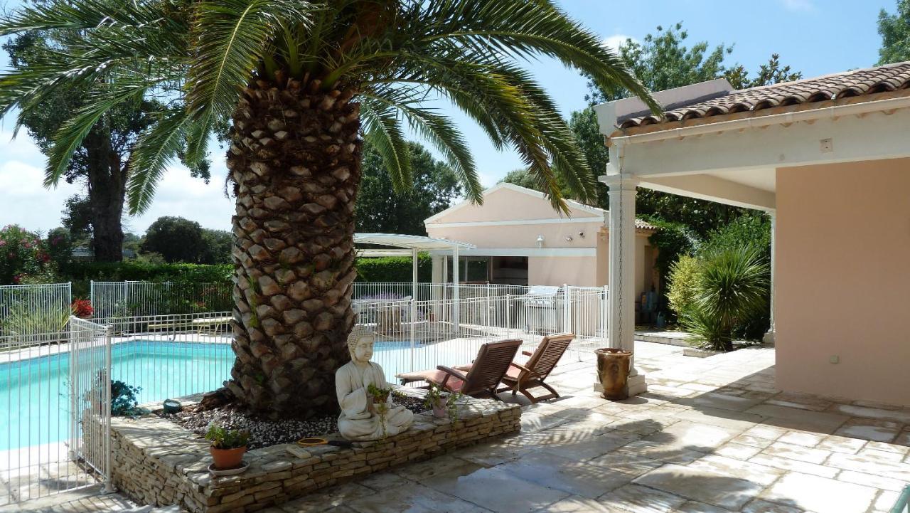 Les Cigalous Bed & Breakfast Restinclieres Exterior foto