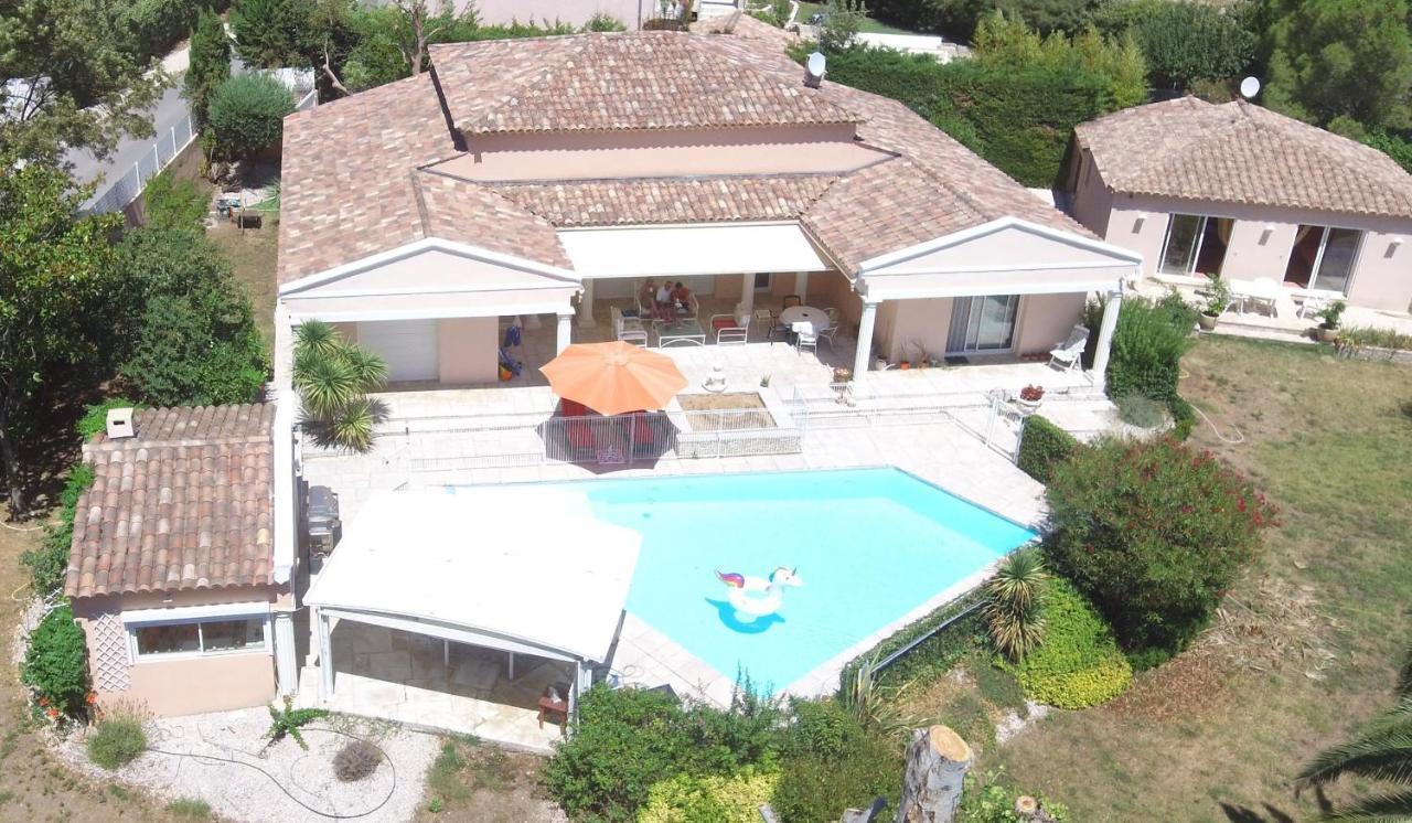 Les Cigalous Bed & Breakfast Restinclieres Exterior foto